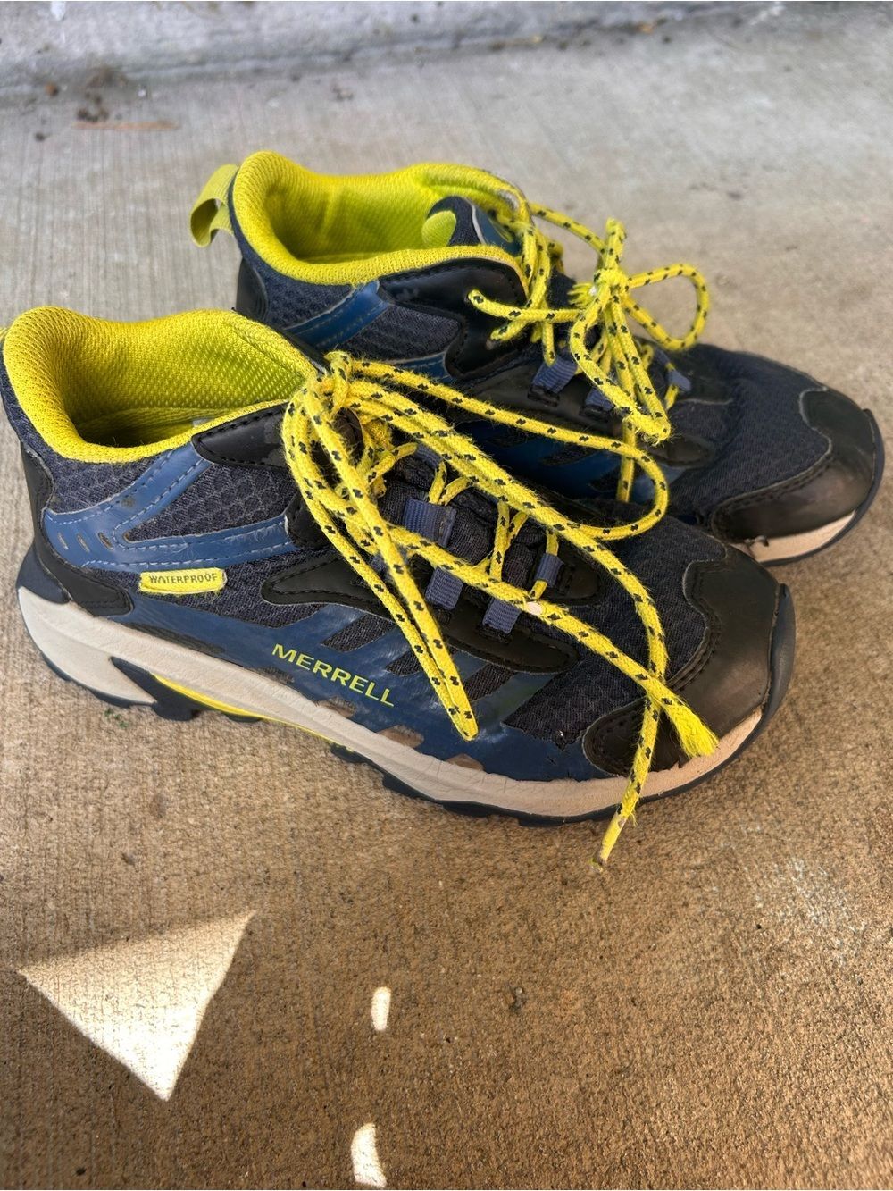 Merrell Moab Speed 2 Kids Navy and Yellow Trail Sneakers Size 2